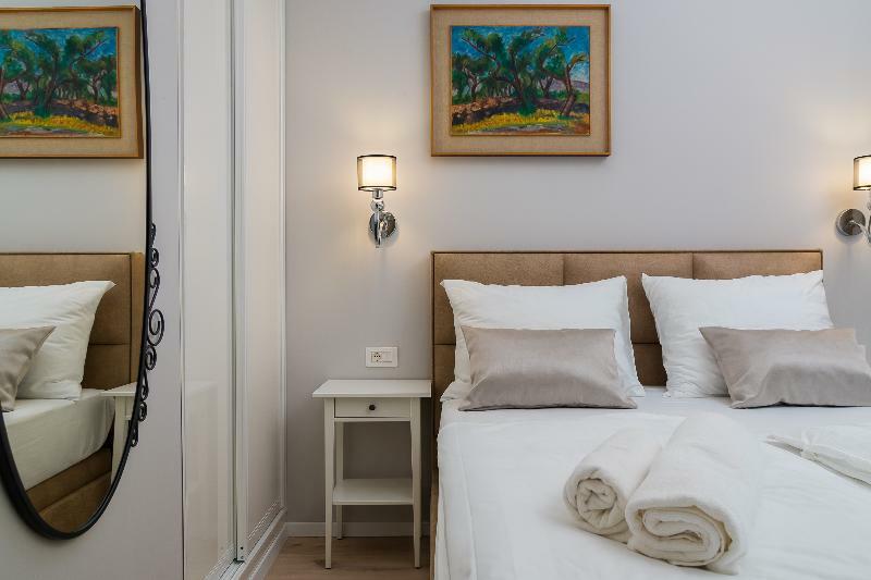 Piano Suites Сплит Экстерьер фото